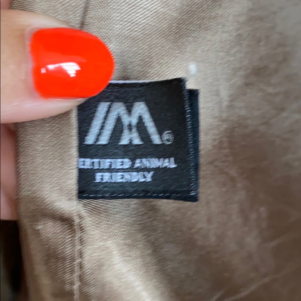 Faux fur vest from Wild Instinct - Picture 3 of 3